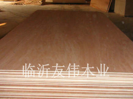 膠合板的特點(diǎn)怎樣？